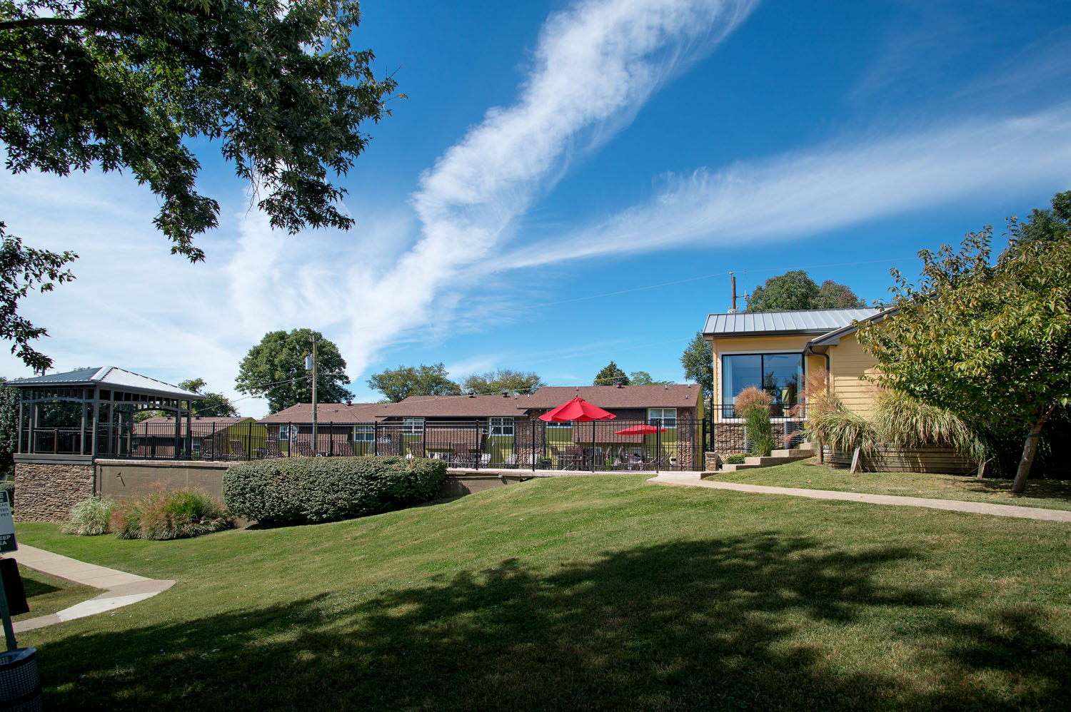 Courtyard at Ventana, Hendersonville, TN 37075.